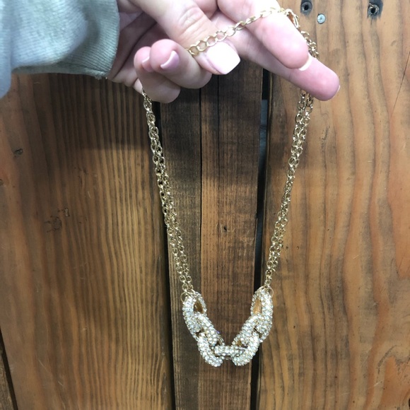 Mossimo gold chain link rhinestone necklace - Picture 8 of 10